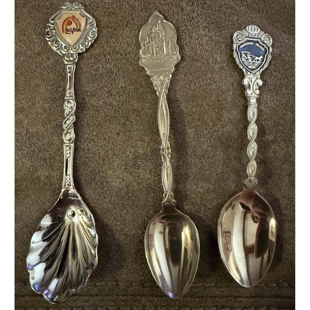 Vintage Lot 14 Collectible Spoons Souvenir Silver Plated 3.75"-5" - Picture 8 of 11